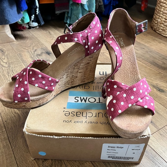 Toms strappy wedge sandals - Picture 1 of 5